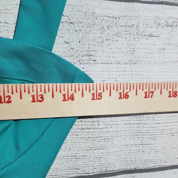 Show Me Your Mumu Women's Turquoise Crop Top Size S. NWT - Picture 7 of 7